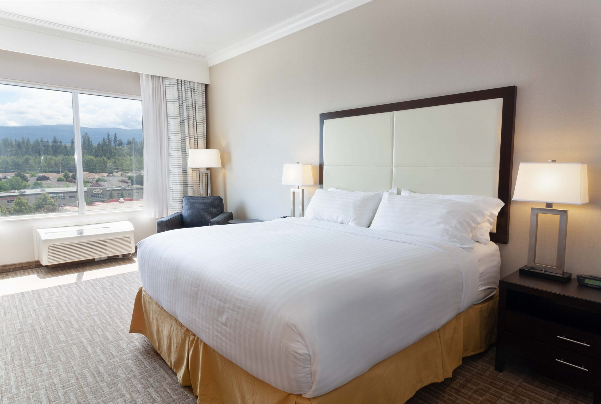 Hotel in Kelowna, BC Kanata Kelowna Hotel & Conference Centre