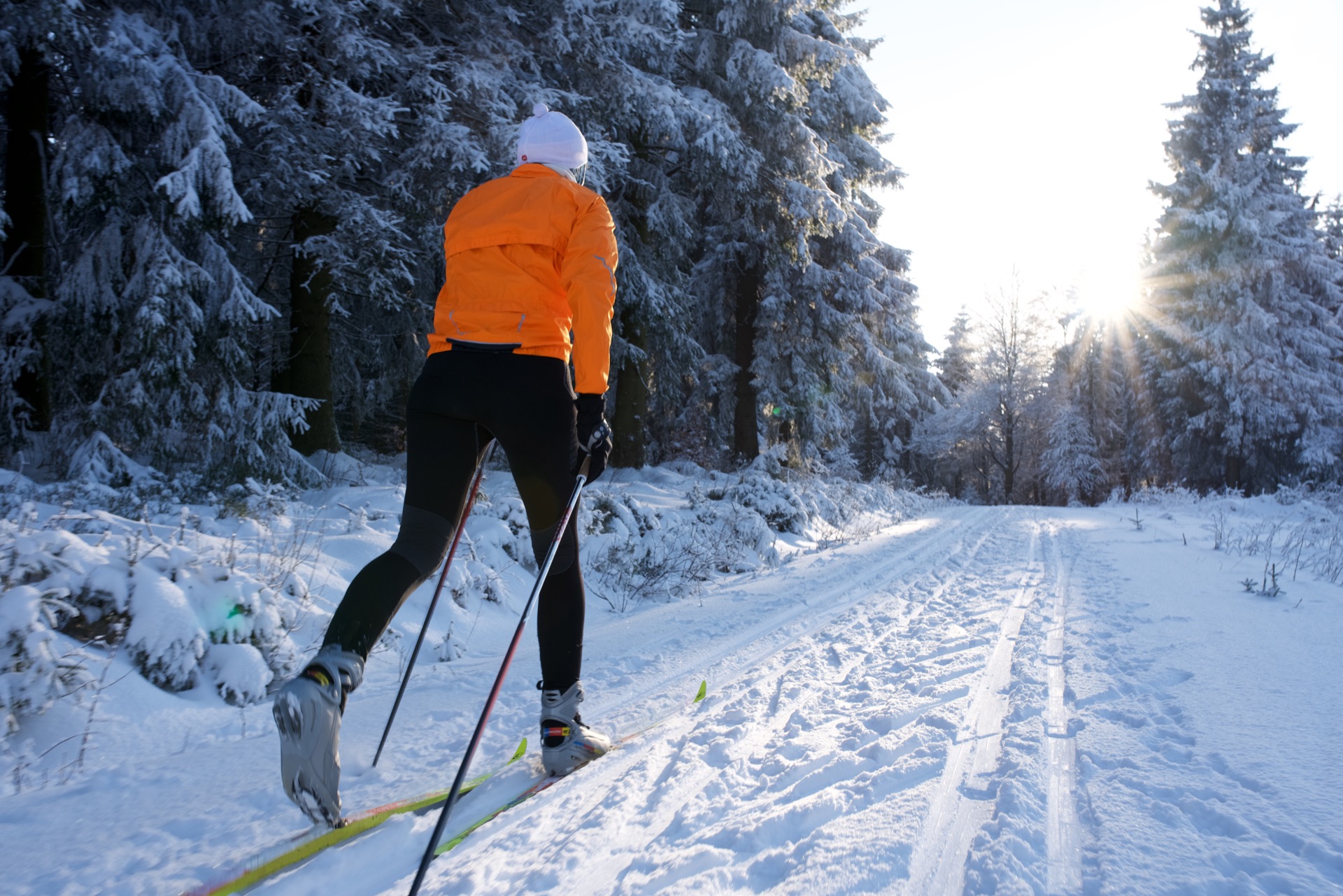 Woman cross-country skiing in Kelowna